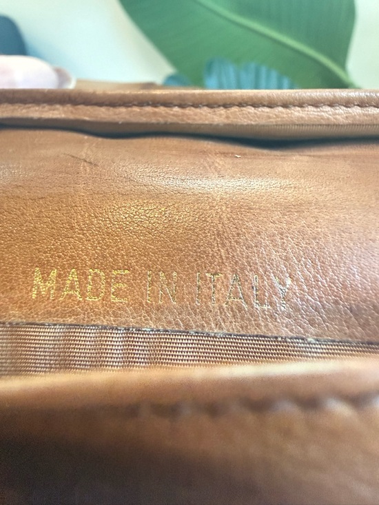 Chanel Caviar Brown Leather Wallet’ - Picture 5 of 7